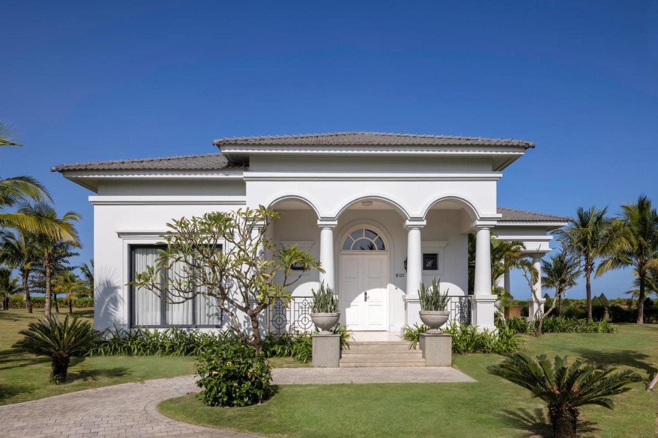 Melia Vinpearl Cua Hoi Beach Resort Cửa Lò Dış mekan fotoğraf
