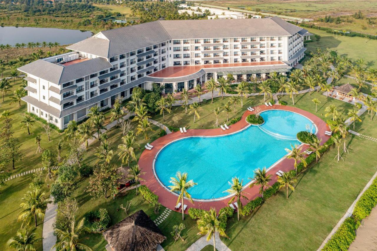 Melia Vinpearl Cua Hoi Beach Resort Cửa Lò Dış mekan fotoğraf