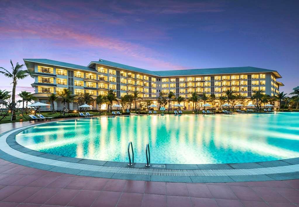 Melia Vinpearl Cua Hoi Beach Resort Cửa Lò Dış mekan fotoğraf